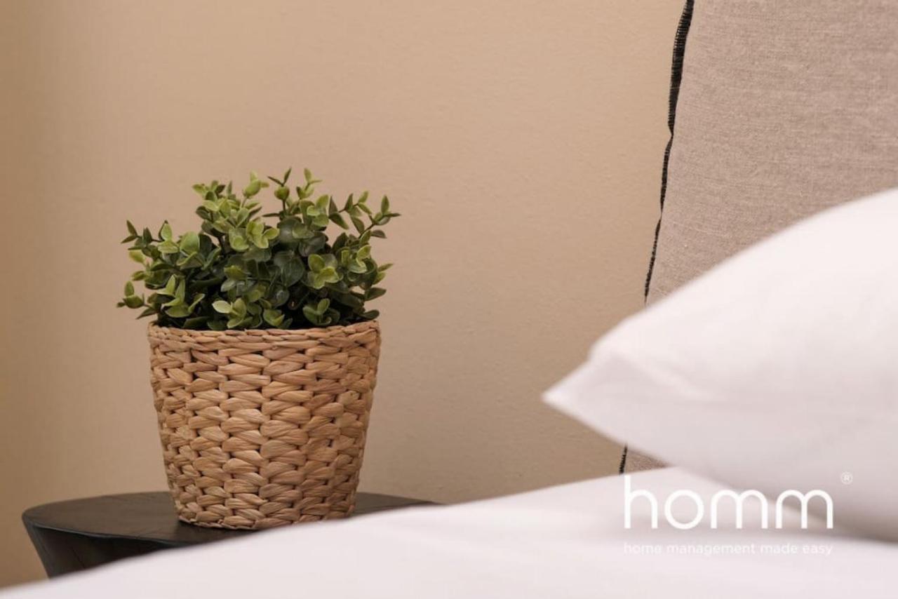 Athens Riviera Homm Flat 4 Min Walk From Beach, Thiseos Str エクステリア 写真